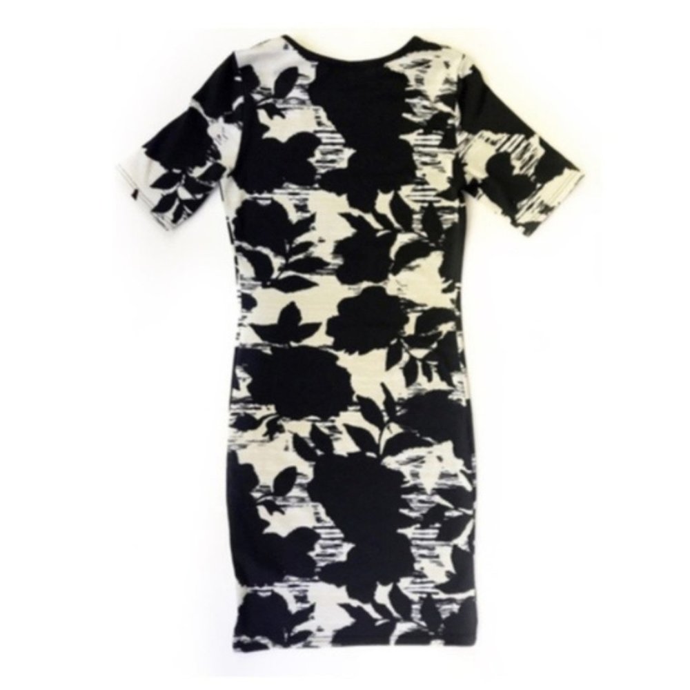 Topshop Bodycon Floral Print Dress US size 4